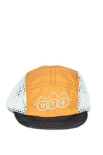 Load image into Gallery viewer, Reflective runner hat (Camel/Black)

